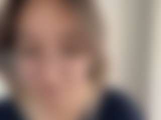 Show de câmera ao vivo com UlrikeLagrange - Asian Amateur no Camsoda