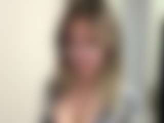 Live cam show with UlrikeLagrange - College on CamwithHer