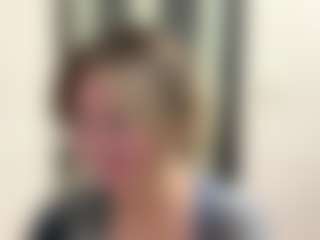 Live cam show with UlrikeLagrange - Blue Eyes on Fling VIP Chat
