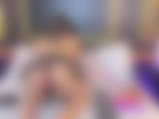Live cam show with bombom-fox - Colombia on Camsoda
