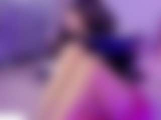 Live cam show with isabela-tay - Interactivetoy Teen (18+) on CamClone