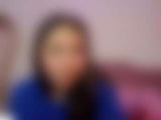 Live cam show with isabela-tay - Thin on CamwithHer