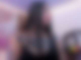 Live cam show with kiara-tay - Body Massage on SxyPornLive