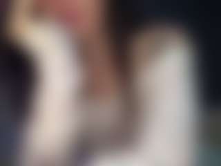Live cam show with Mikki - Mask on Mixed Magazine Live