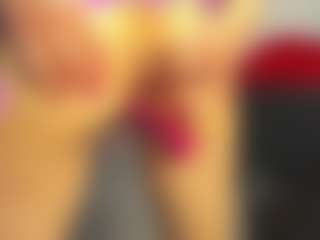 RoccoRoughx's Live Sex Cam Show