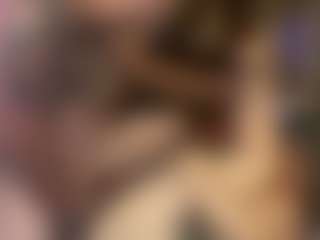 Live cam show with 1sweetLips6969 - Middle Aged on Camsoda