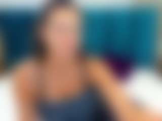 Live cam show with KiraSteel - Thong on Camsoda