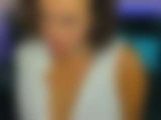 Live cam show with KiraSteel - Tease on Milfs Live