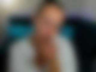 KiraSteel's Live Sex Cam Show