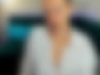 Live cam show with KiraSteel - Thong on Soda Cam