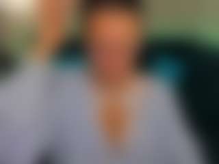 Live cam show with KiraSteel - Joi on Latina Girls