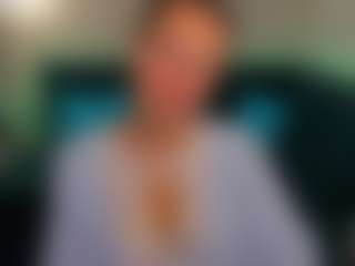 KiraSteel's Live Sex Cam Show