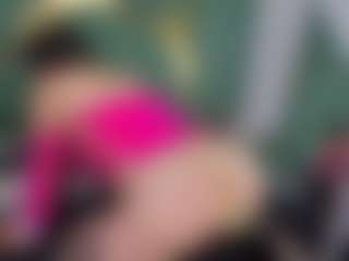 RoxanneBloom's Live Sex Cam Show