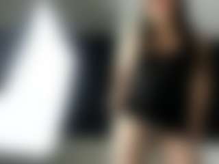 RoxanneBloom's Live Sex Cam Show