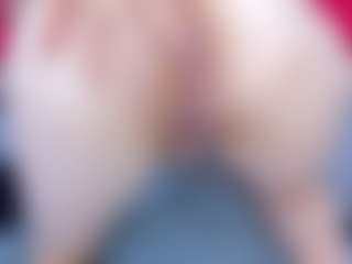 Live cam show with RoxanneBloom - Cum In Pussy on Camsoda