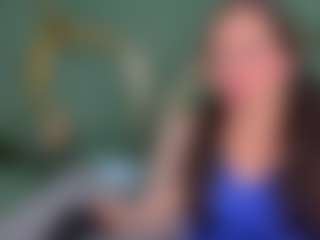 RoxanneBloom's Live Sex Cam Show