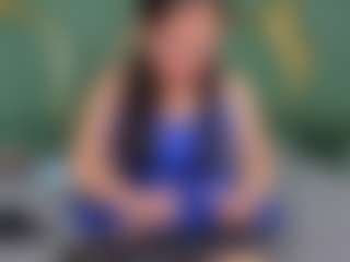 RoxanneBloom's Live Sex Cam Show