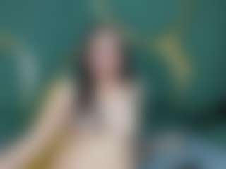 RoxanneBloom's Live Sex Cam Show
