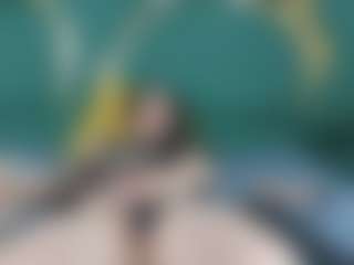 RoxanneBloom's Live Sex Cam Show