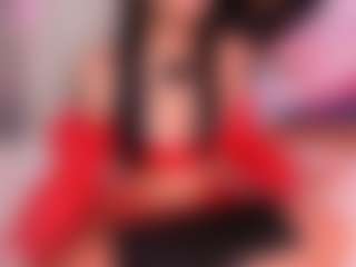 Live cam show with SuzzanRugge - Thin on CamwithHer