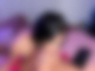 Live cam show with SuzzanRugge - Facial Piercings on milfzrlive.com