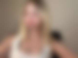 Eve's Live Sex Cam Show