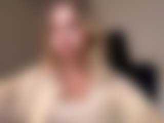 Eve's Live Sex Cam Show
