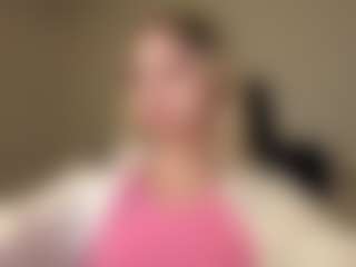 Live cam show with Eve - Arab Athletic on https://playwithruby.com