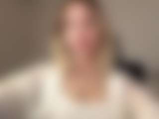 Eve's Live Sex Cam Show