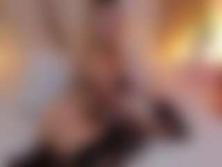Live cam show with Daraa strom - Spank Blonde Hair on wildcum.com