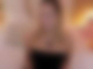 Live cam show with Daraa strom - Green Eyes on Cam Slut