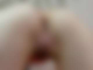 Live cam show with EllieRough - Gray Eyes on Camsoda Late Night