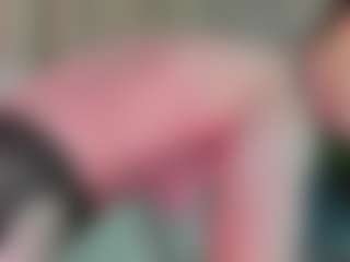 Live cam show with EllieRough - Gray Eyes on Camsoda