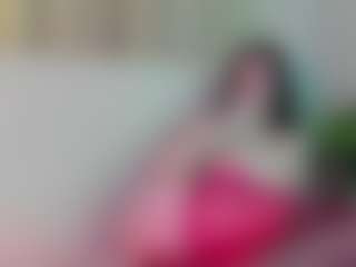 Live cam show with EllieRough - Gray Eyes on livesuperchat.net
