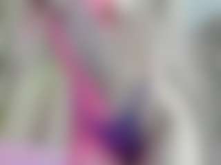 Live cam show with EllieRough - Gray Eyes on Camsoda