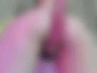 EllieRough's Live Sex Cam Show