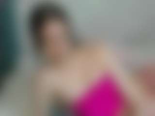 EllieRough's Live Sex Cam Show