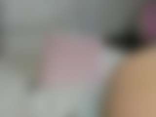 EllieRough's Live Sex Cam Show