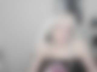 Live cam show with NikaDream1 - Role Play on Camsoda