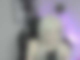 NikaDream1's Live Sex Cam Show