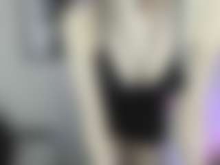 Live cam show with NikaDream1 - Role Play on Camsoda