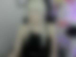 Live cam show with NikaDream1 - Gamer Pornstar on Mixed Magazine Live