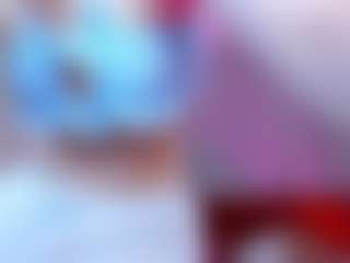 Live cam show with Amellia-Soon - Doggy on Dolls Live