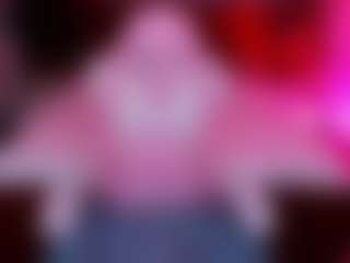 Live cam show with Amellia-Soon - Doggy on Hubzter Live