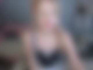 Live cam show with Amellia-Soon - Sweet on livesuperchat.net