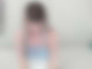 Live cam show with Amellia-Soon - Doggy on Camsoda