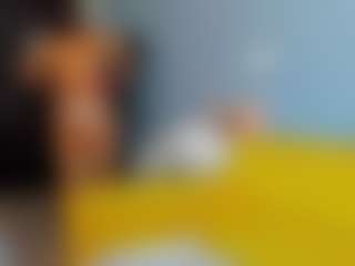 Live cam show with Barbara-Rogers - Moaning on madthumbs