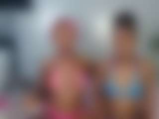 Live-Cam-Show mit blackfantastickk - Strapon auf Camsoda