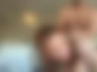 HotMNcouple's Live Sex Cam Show