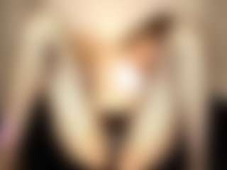 Live cam show with Emily - Bedroom on sexylive.show